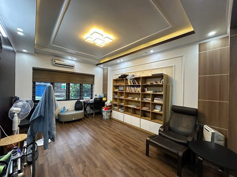 BÁN NHÀ NGÕ Ô TÔ TRÁNH NHAU QUÁN NAM – LÊ CHÂN – HẢI PHÒNG | 4 TẦNG – GARA Ô TÔ